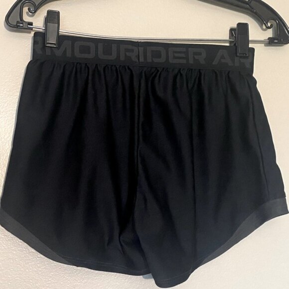 COPY - Under Armour Black and Gray Shorts Size XSmall EUC - Picture 2 of 3